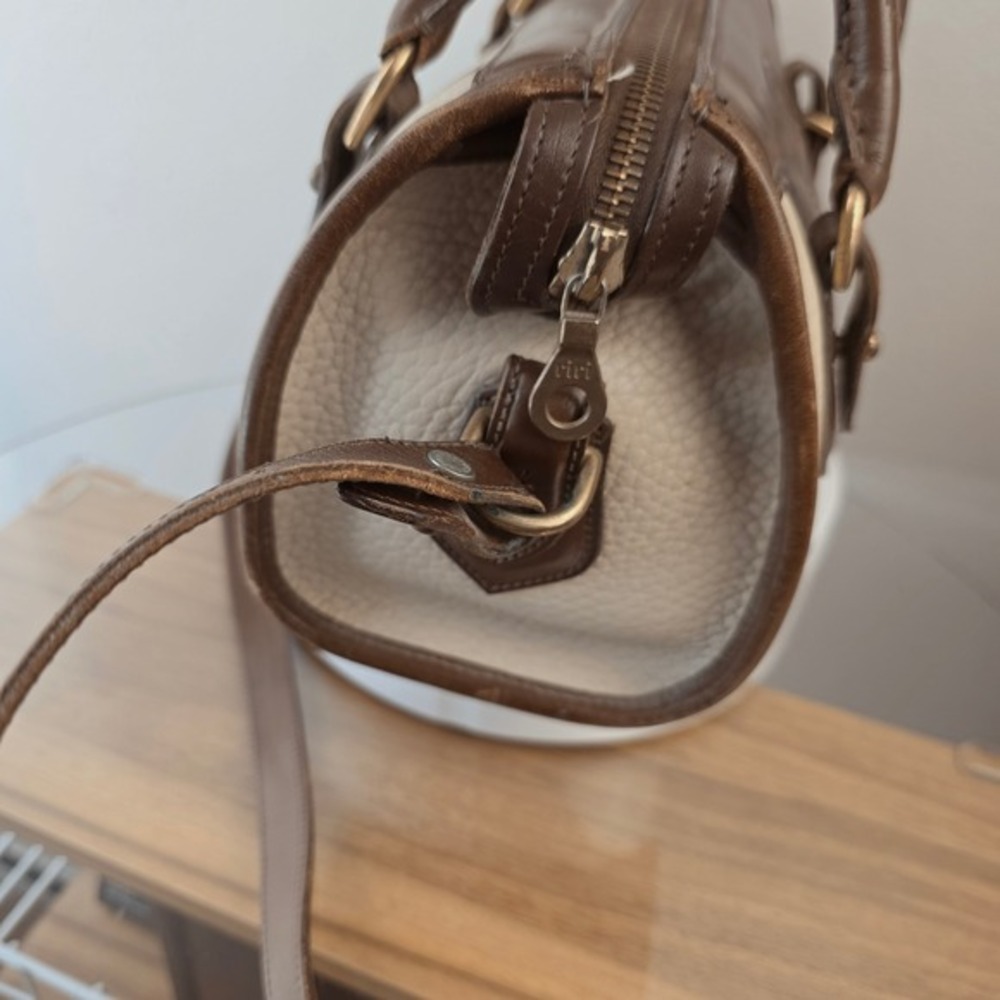 Dooney &‎ Bourke All Weather Leather Barrel Boston Bag Cream Brown Made in USA - Picture 4 of 16